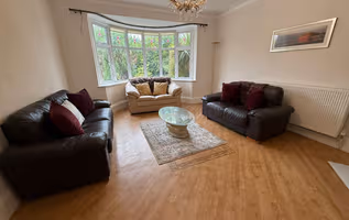 The Cottage on the Beach - Sleeps 7 - Large Garden