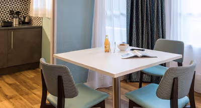 Place Charles Dullin Serviced Apartment