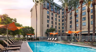 listing-6593765546524672-3