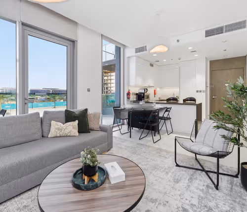 The Pearl Lagoon Residence