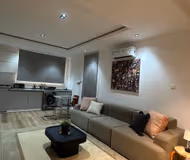 listing-1612628935696813758-7