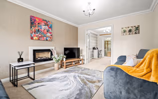 4-Bedroom House | Bolton