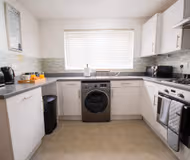 listing-1785518949063036722-9