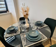 listing-1791307175763828153-3
