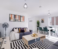 listing-1616442141423698552-3