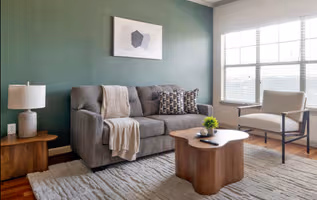 Champion Grandview Way Apartment