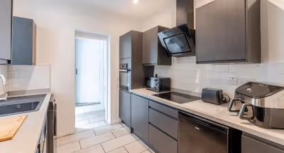 listing-17184879-2