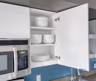 Seattle Need Apartment