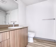 Seattle Need Apartment