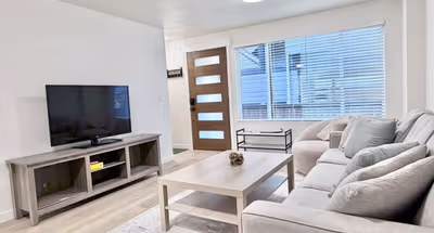 listing-1761044231173117683-1