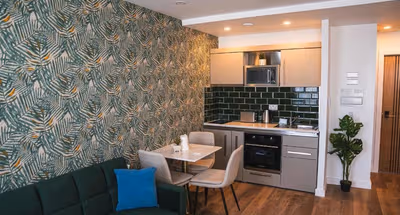Elegant 1-Bedroom Apartment in Bournemouth
