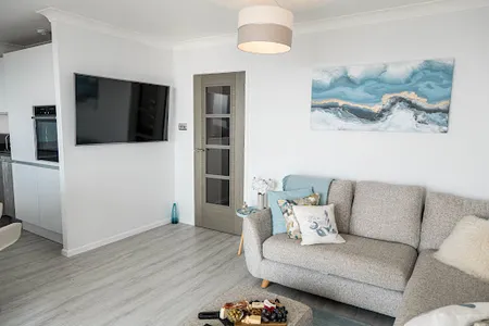 (SEA8) Seaview Retreat 2P