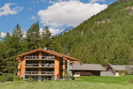 180SQM ZERMATT APARTMENT NEXT TO THE SLOPES