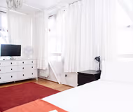 living space at Spacious &amp; Modern 1 BR - ZONE 1 - Netflix