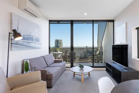 Oaks Melbourne on William Suites