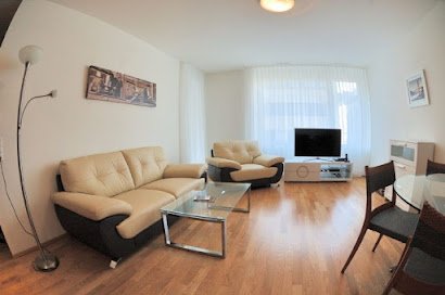 Zimmergasse Serviced Apartment, Right Shore of Lake