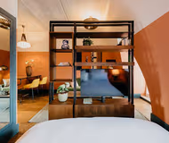 Superior bedroom in Westerpark Serviced Apartment