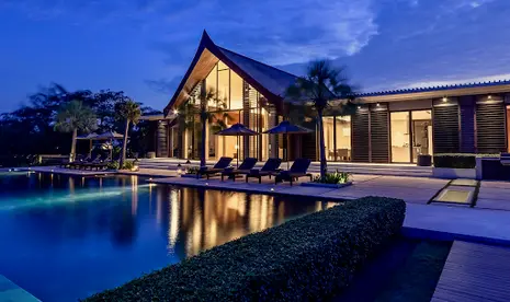 A Luxuriously Stylish Villa In Phuket