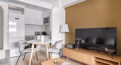 C. de Francisco Navacerrada Apartment