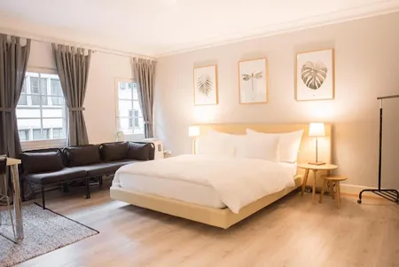 Neugasse City View Apartment