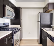 Washington Blvd Apartment