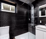 Bathroom at Wine Essence III