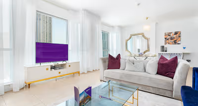 Luxurious 2 Bedroom Apartment with Burj Views