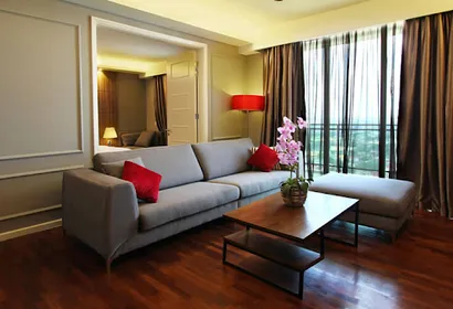 Jalan Persisiran Bunga Raya Serviced Apartments