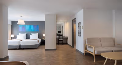 Thanon Pattayasaisong Apartment