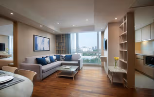 Soi Phetchaburi Apartments