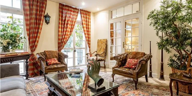 MAGICAL 170M2 HOME OF PURE BLISS IN LE MARAIS