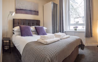 Spacious Flat Close to University and City Centre