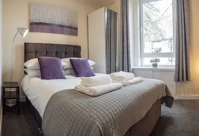 Spacious Flat Close to University and City Centre