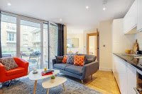 Canary Gateway at Limehouse by MySquare