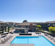 Harbor Cove Edgewater Blvd