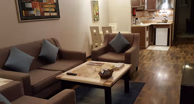 Zuhair Ibn Abi Salma Street Apartments