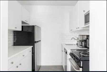 East 45th Street Apartment