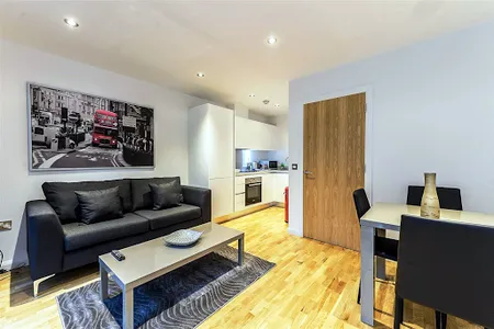 Living room at London Bridge - 118 Tooley street