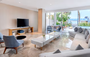 Elegant 3 Bedroom Villa, Palm Jumeirah