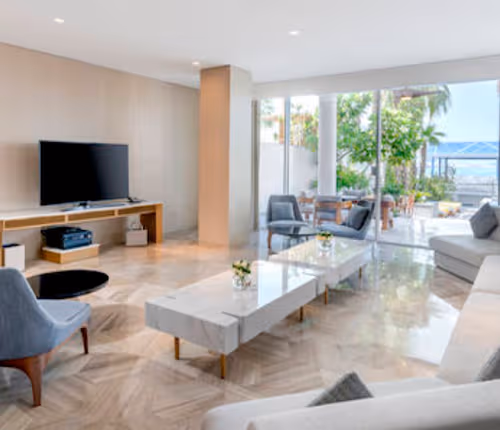 Elegant 3 Bedroom Villa, Palm Jumeirah