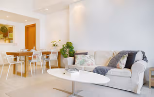 Marina Residence 2 BR Apartment