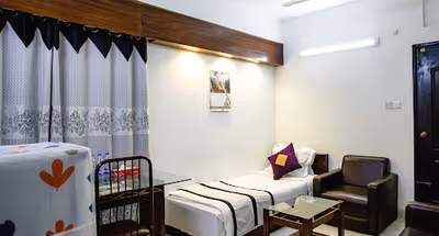 Dhanmondi Road Apartments