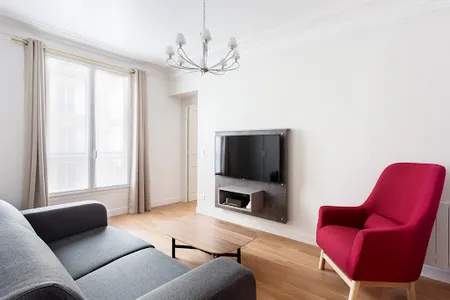 Rue de Moscou Serviced Apartment