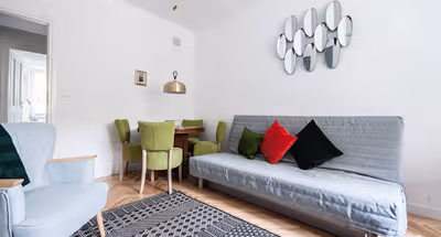 Wałowa Serviced Apartment