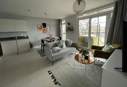 Harlow House