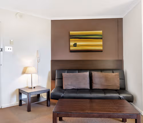 College Street Serviced Apartments