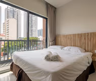 Superior bedroom in Farrer Park Apartments, Chinatown