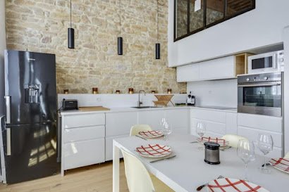 Rue de Flesselles Serviced Apartment