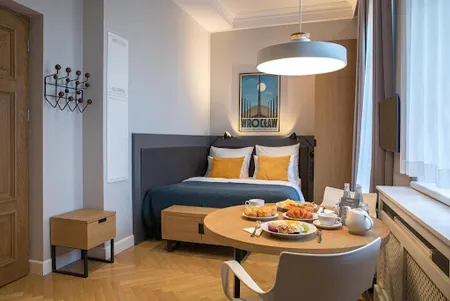 Stradonia Serviced Apartments