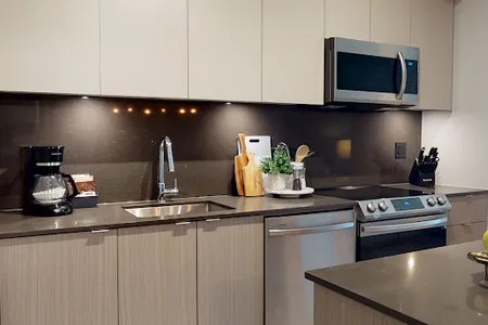 Bronte Road Service Apartment